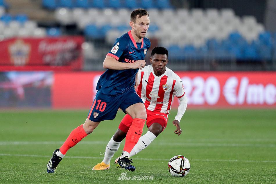 九游体育官网-塞维利亚发布备战花絮；窗口期临场应变；德国杯任务艰巨；资深球员宣示担当(西班牙人塞维利亚前瞻分析)